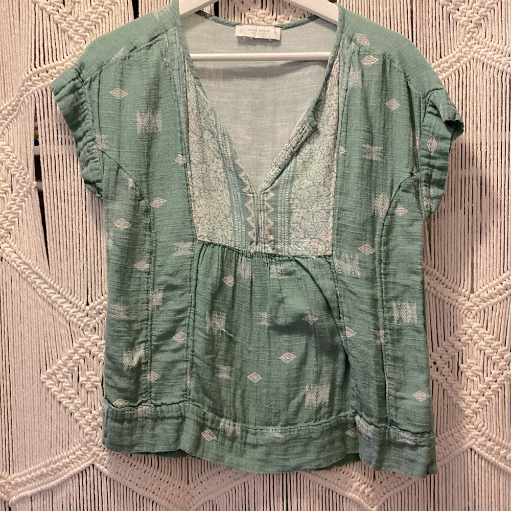 Lucky Brand top
